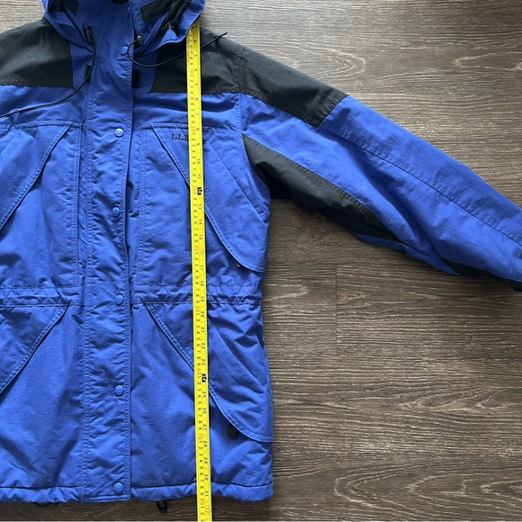L.L. Bean Parka - Picture 5 of 12